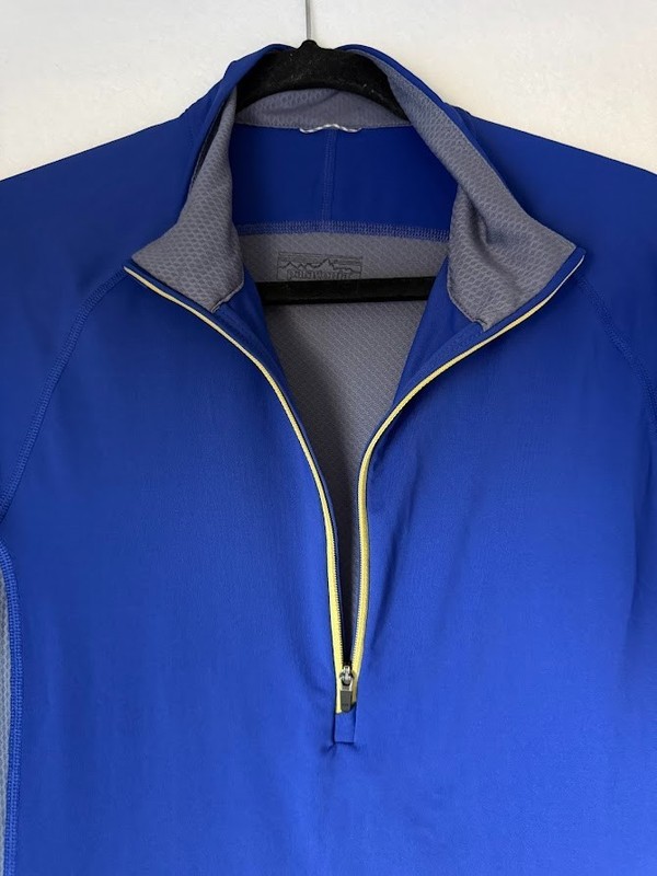 Patagonia Pullover Men L Blue 1/2 Zip Performance Thumbholes Stretch Activewear gallery
