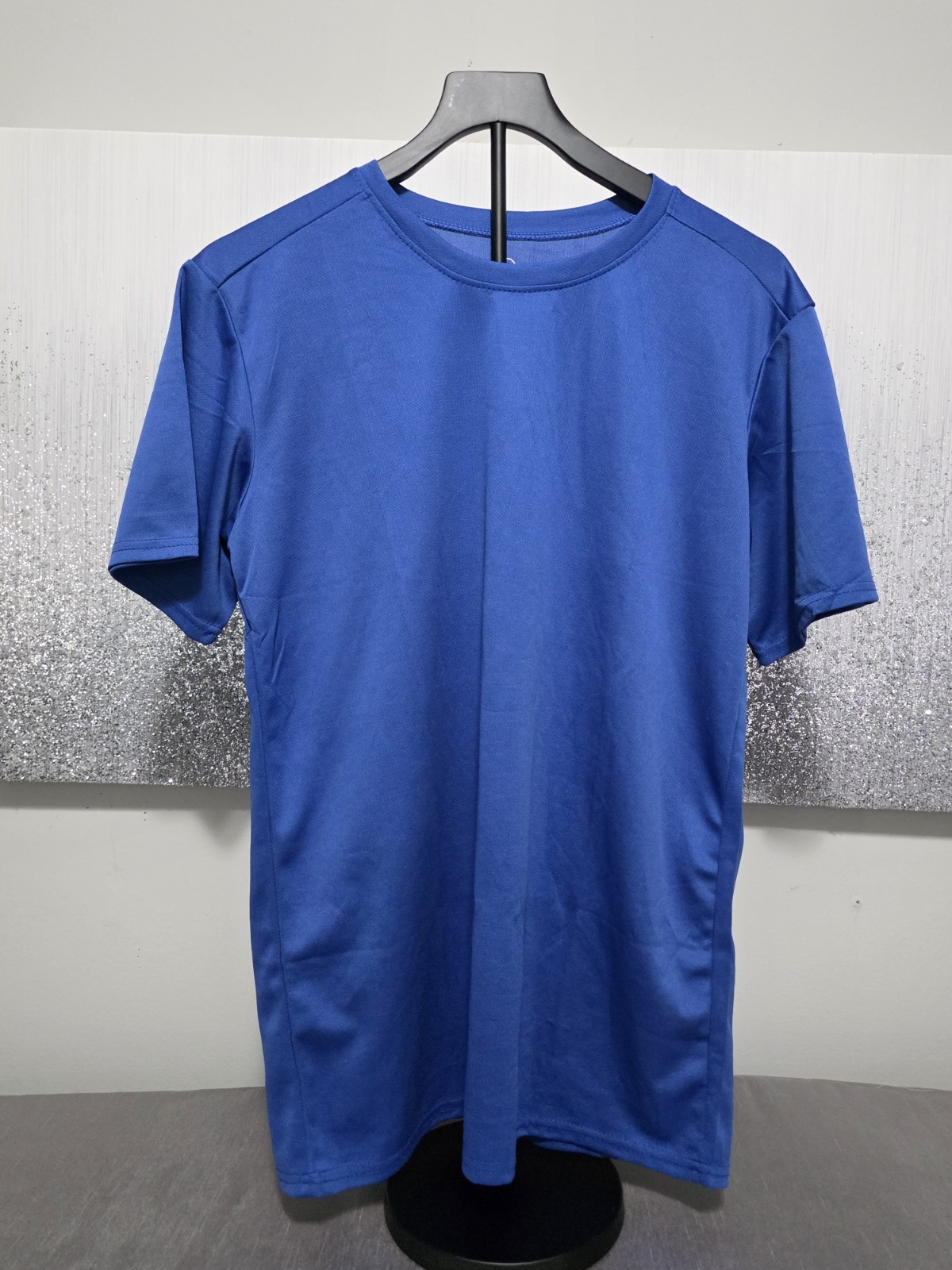 realessentials Men's Blue Crew Neck T-Shirt L Lightweight 100% Polyester gallery