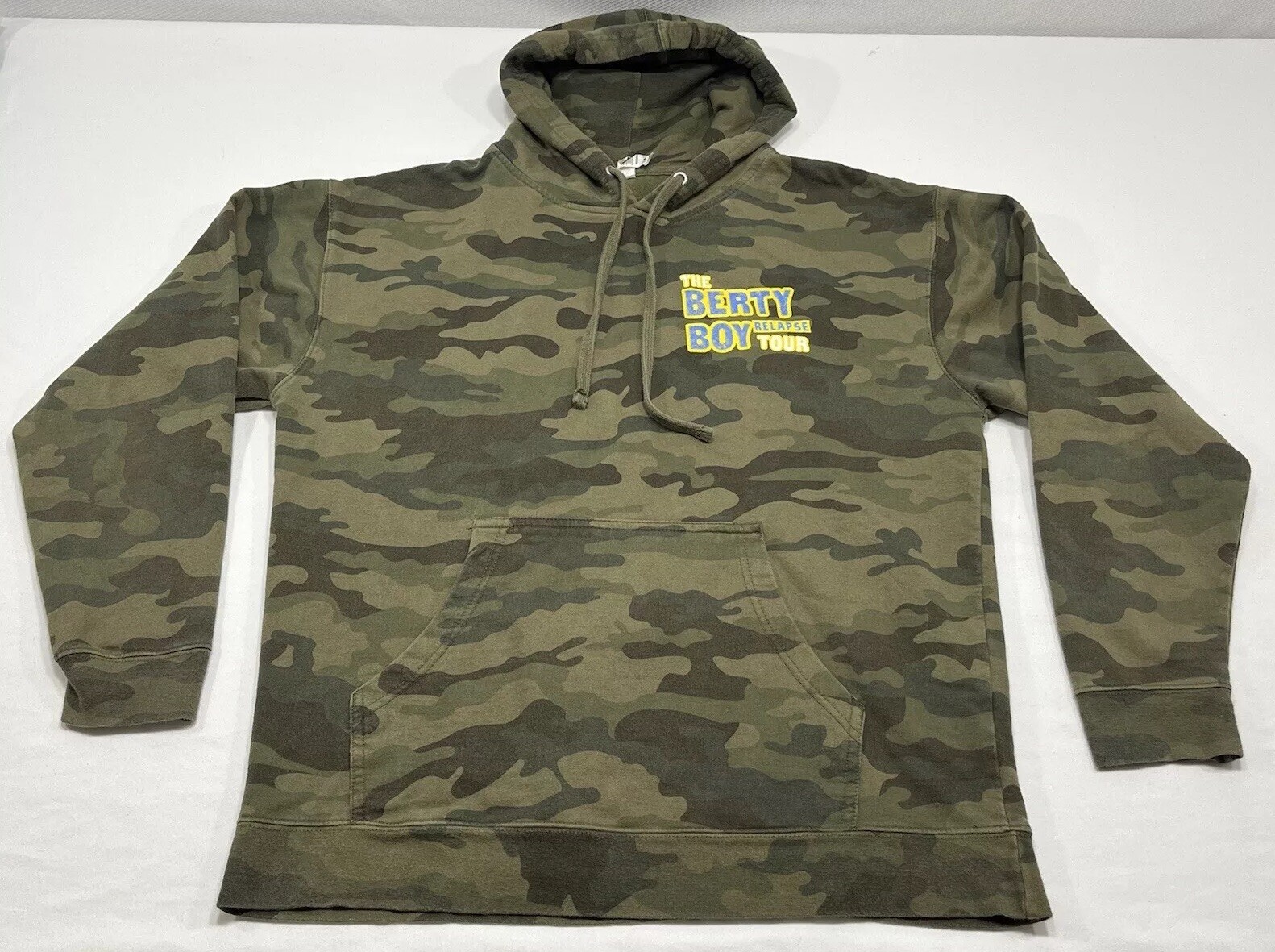 Bert Kreischer The Machine Relapse Tour Berty Boy Adult SIZE Large CAMO Hoodie gallery
