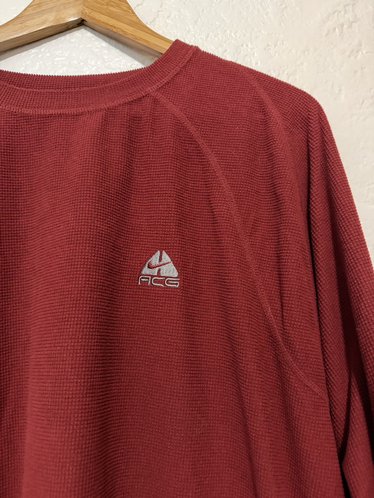 Nike ACG Waffle Texture Fleece Long sleeve Shirt XXL Red gallery