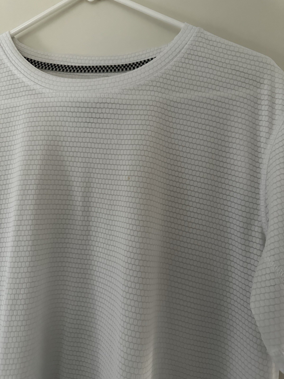 Men’s Workout Shirt, White, Large, Moisture Wicking, Athletic Shirt, Mens Large gallery