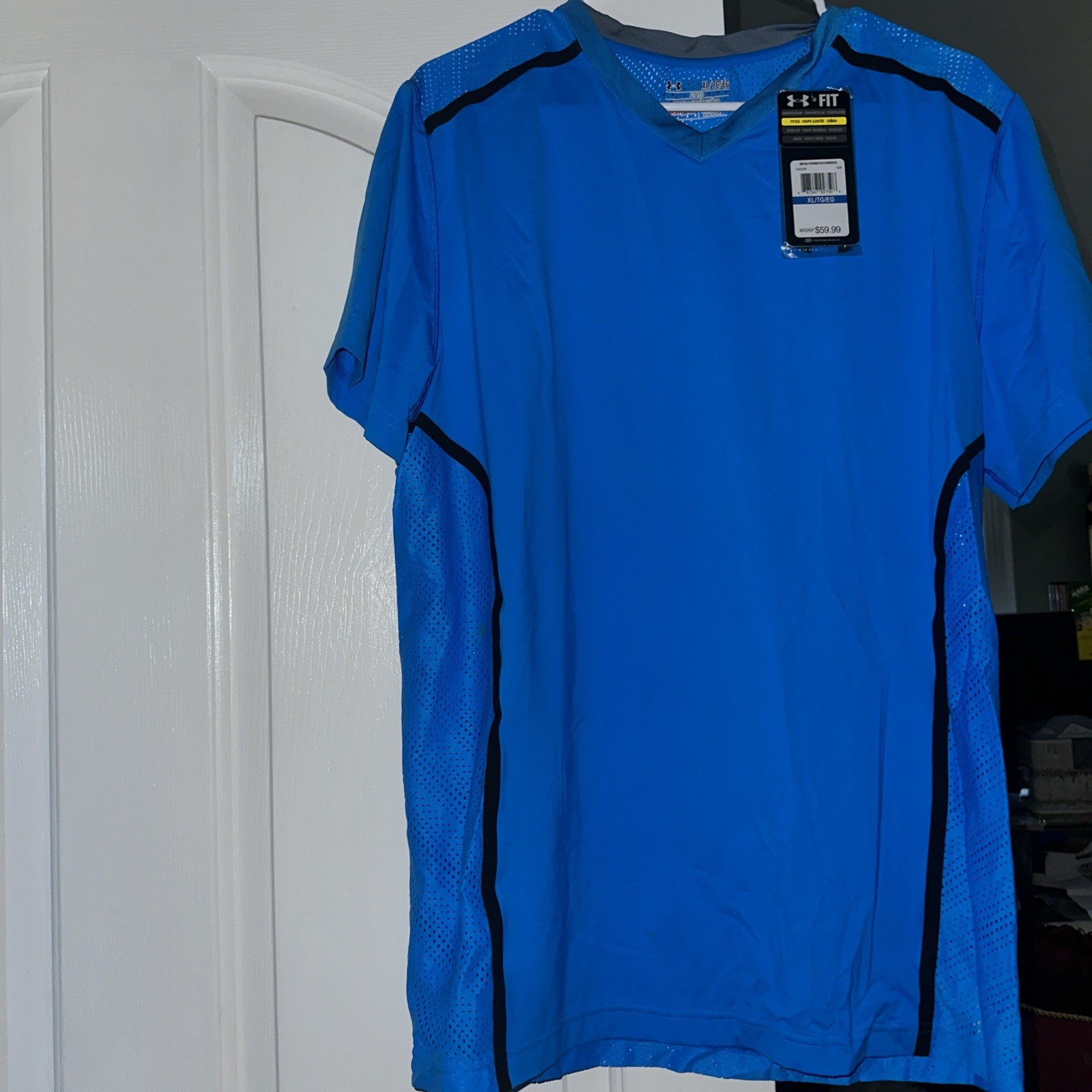 Under Armour Men’s Short Sleeve Fitted Vent Shirt, Brand New With Tags gallery