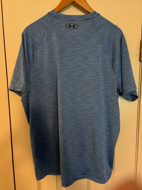 MENS UNDER ARMOUR THE TECH TEE PULLOVER SHIRT SIZE XL/TG/EG gallery