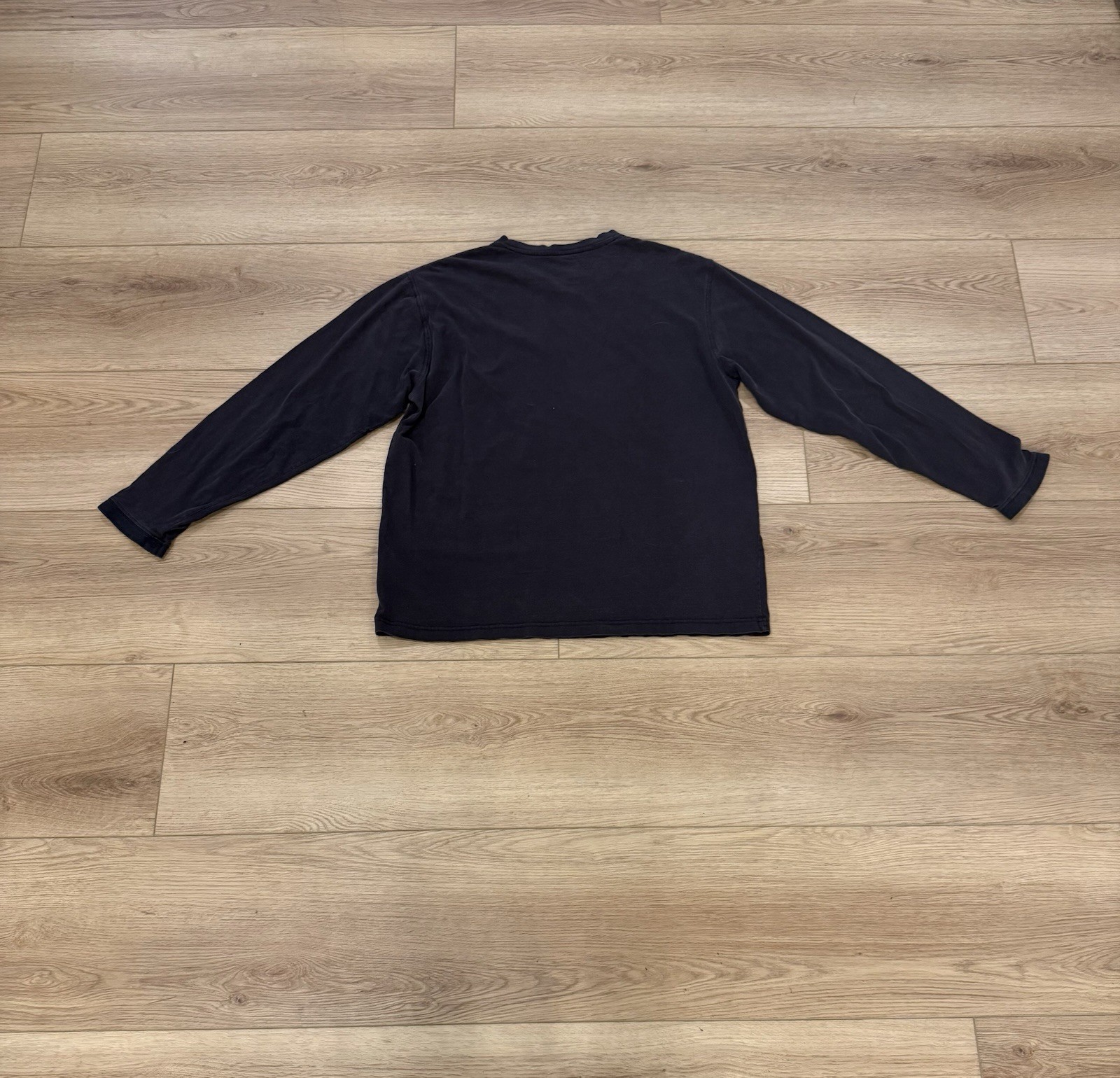 Reebok Black Long Sleeve T Shirt Men XL Vintage Faded Minimal Logo Athletic Tee gallery