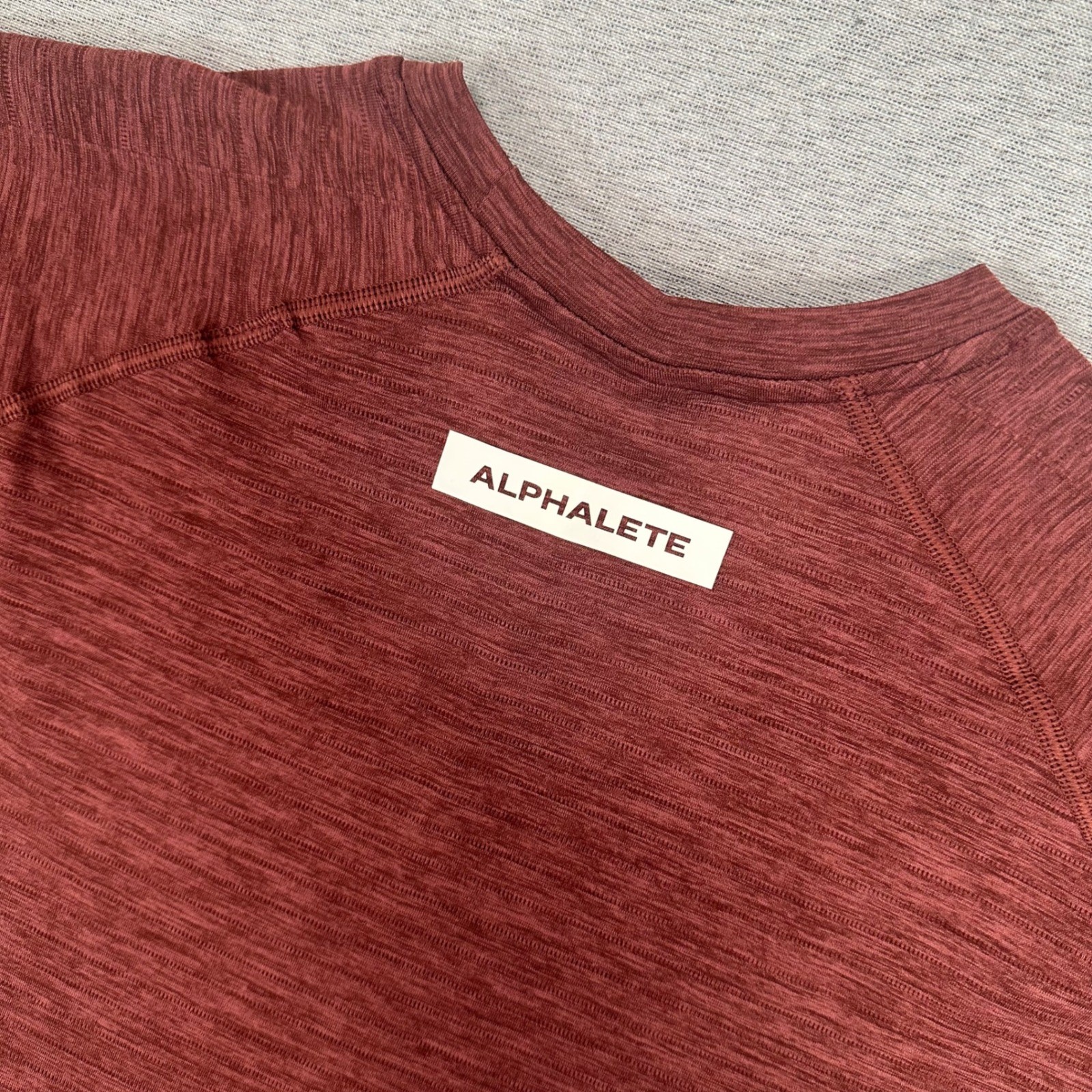 Alphalete Gym Shirt Mens Large Maroon Performance Short Sleeve Training Workout gallery