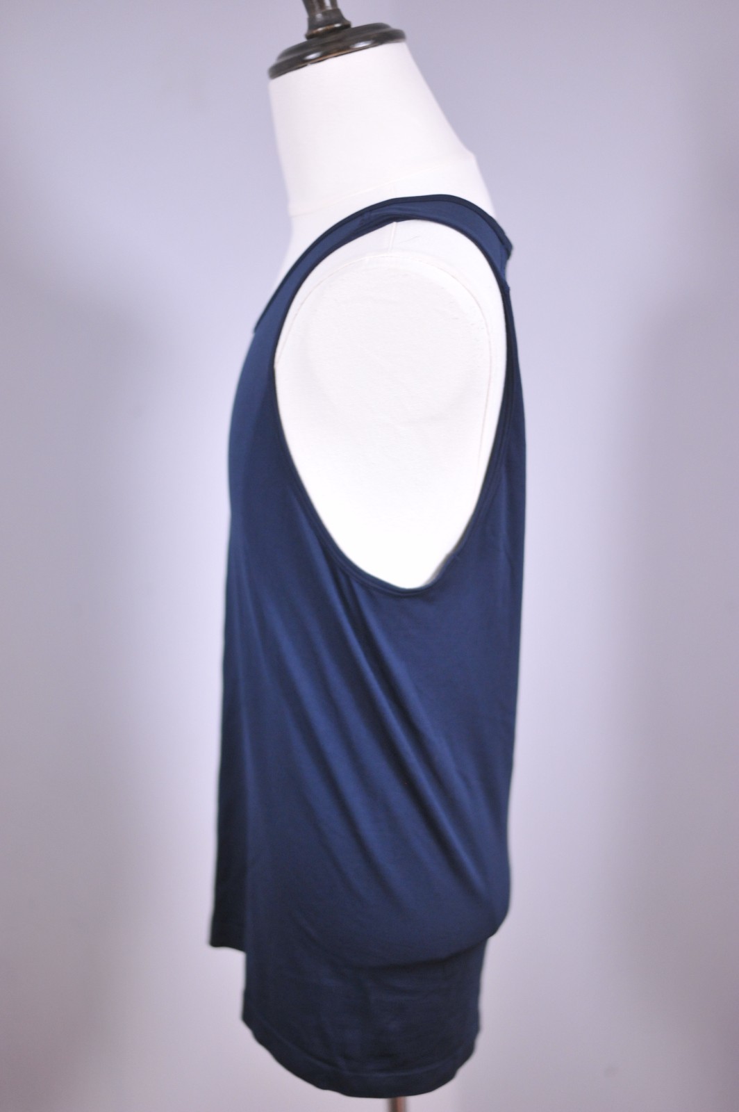 Lululemon Metal Vent Tech Tank Navy Men's Medium M gallery