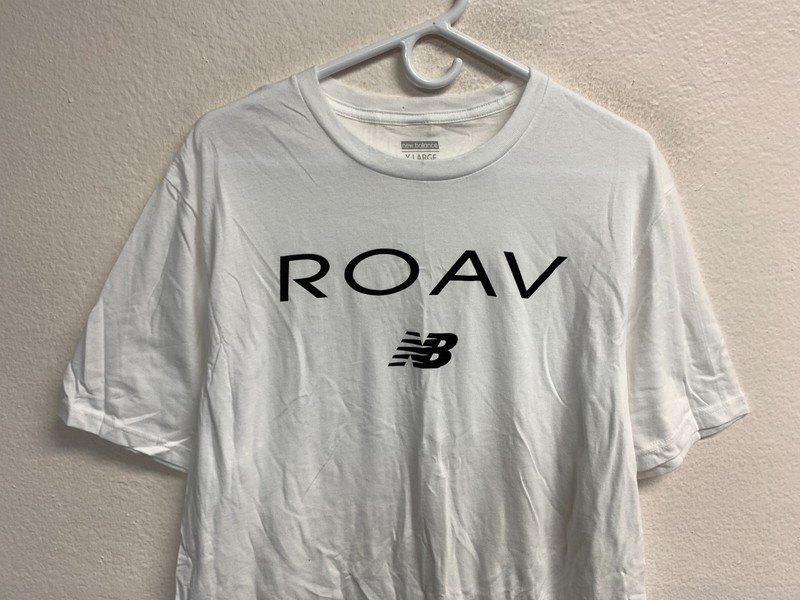 New Balance Men's Roav T-Shirt Size XL Slim Fit White Running Outdoor Workout gallery