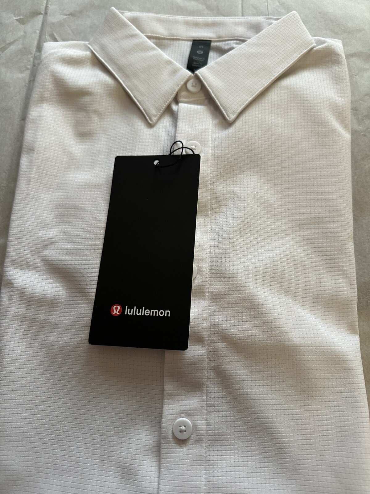 Lululemon Airing Easy Short Sleeve Shirt Mens Size" XS BRWT gallery