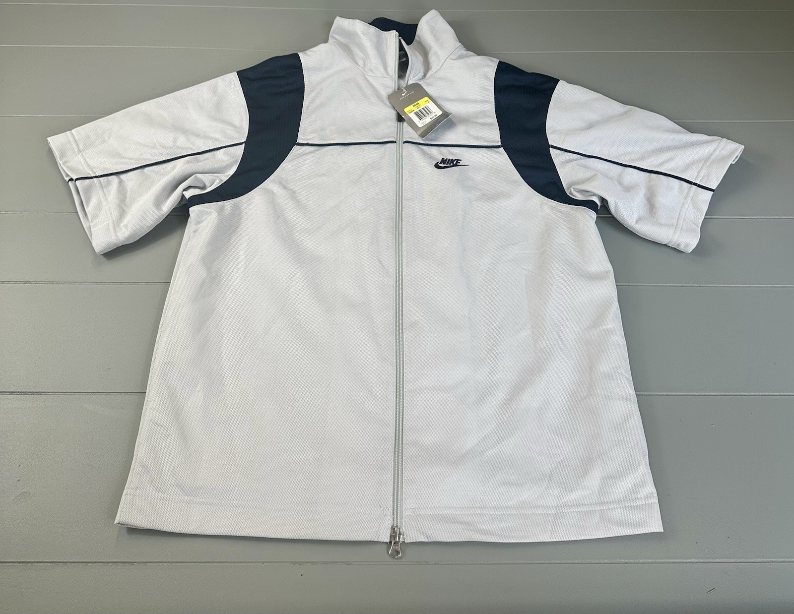 VTG Nike Full Zip Short Sleeve Basketball Top Shirt Men's Size Small Light Gray gallery