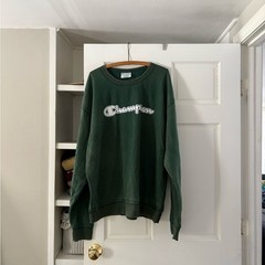 Vintage Champion Men’s Dark Green Crewneck Sweater