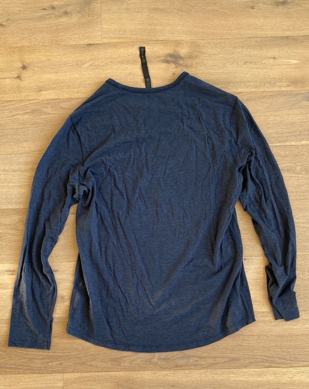 LULULEMON Navy Blue 5 Year Basic LS Pima Cotton Shirt Top Men's Large gallery
