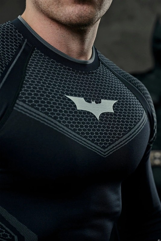 YOUNGLA 8004 - BATMAN COMPRESSION LONGSLEEVES BLACK SIZE LARGE SHIPED✅ gallery