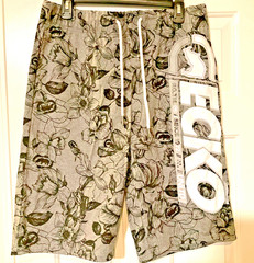 🌺 Ecko Unlimited Grey Floral Shorts – Sizes Large & Medium