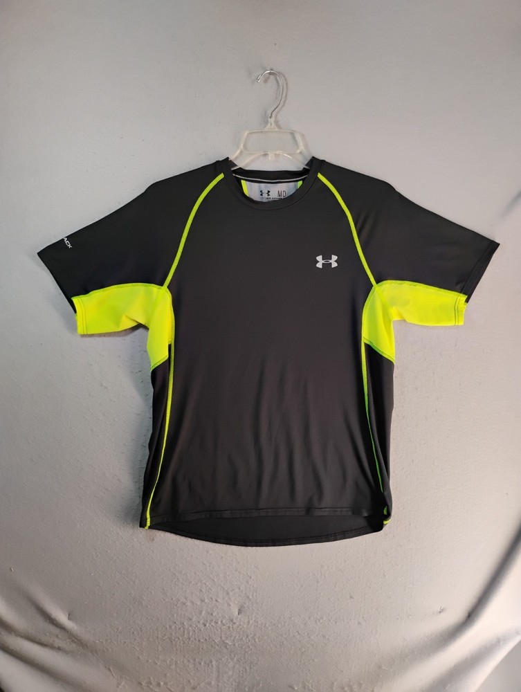 Under Armour Mens Shirt Medium Multicolor Heat Gear Regular Fit Code Black