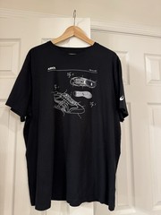 ASICS Anatomy of a Shoe Short Sleeve Graphic T Shirt Black & White Men’s 2XL