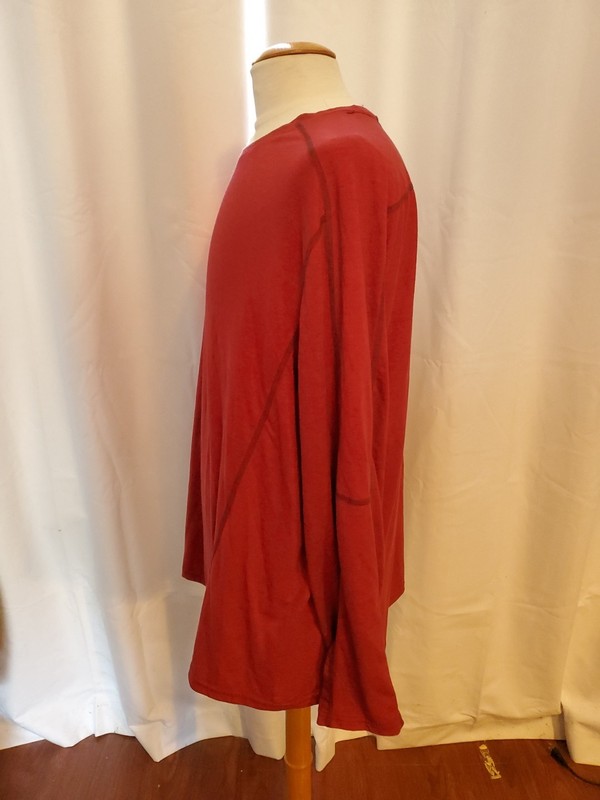 NICE Swiss Tech Long Sleeve Lightweight Red Poly Blend Athletic Shirt 2XL gallery