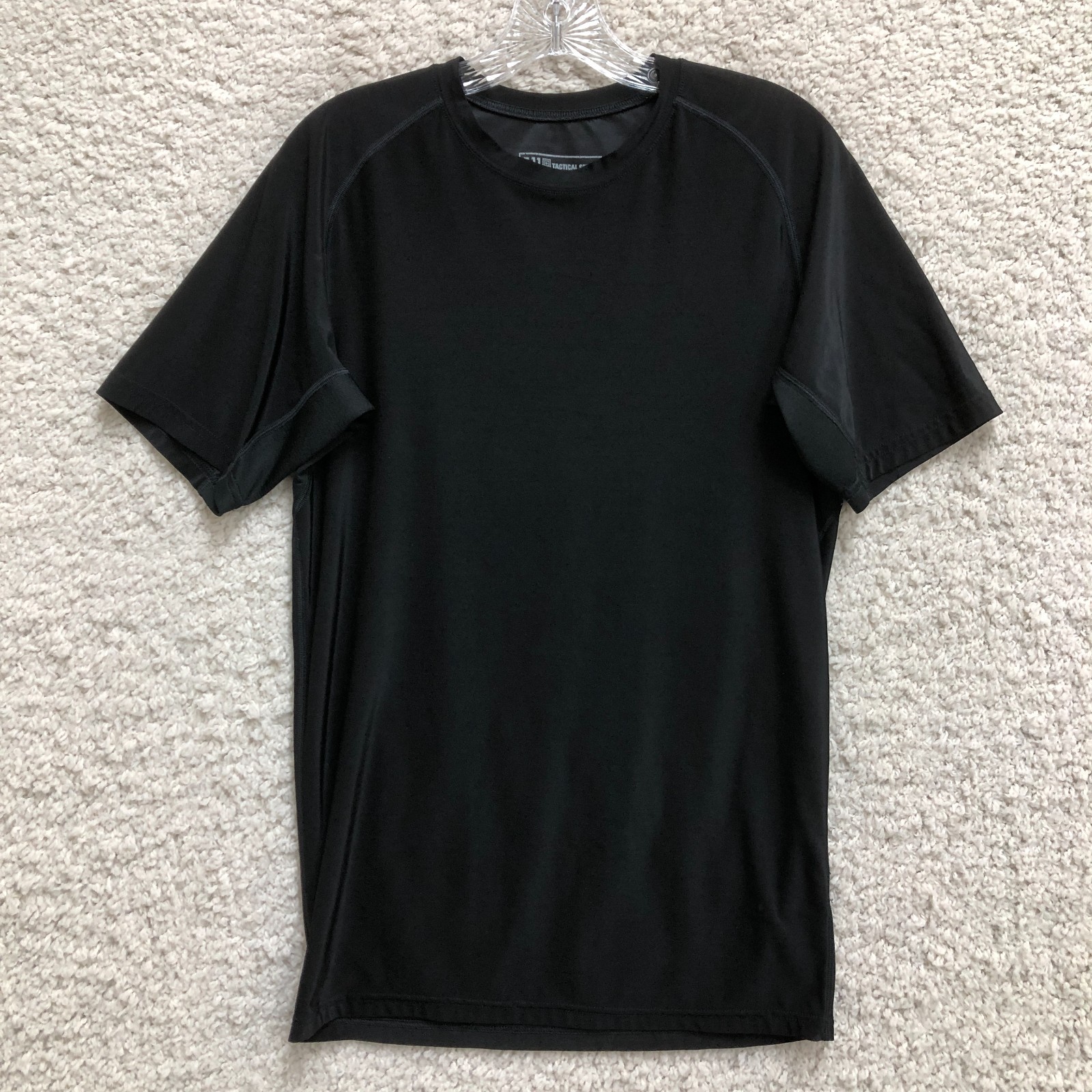 5.11 511 Tactical Shirt Extra Large Adult Black Crewneck Performance Stretch Men gallery