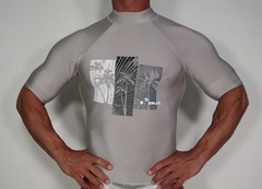 LIGHT GRAY MOCK NECK ATHLETIC SHIRT SIZE MEN’S M