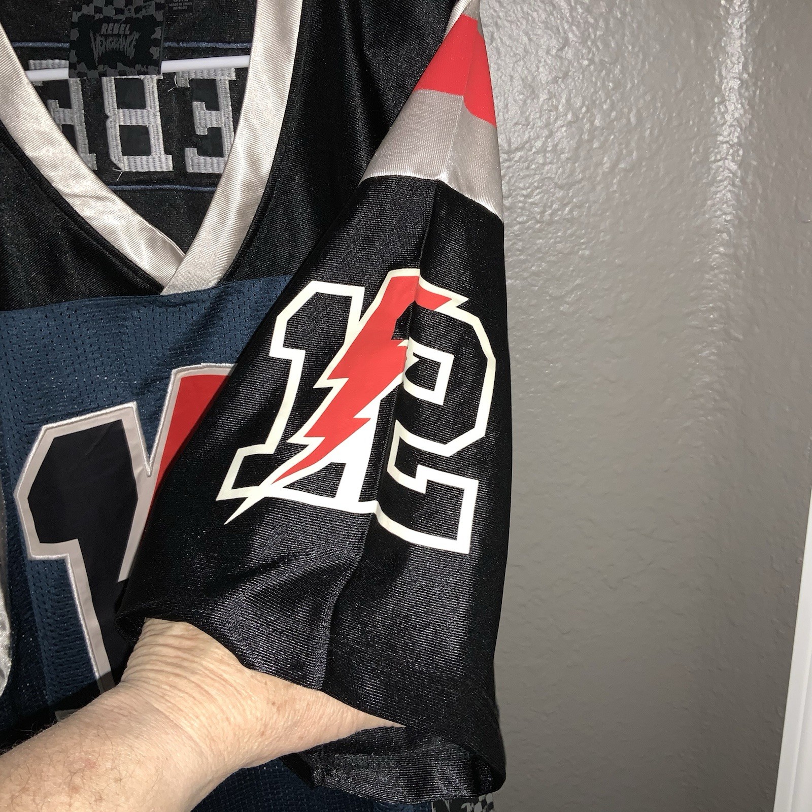 REBEL VENGEANCE FOOTBALL JERSEY #12 Blue Lightning Bolt Men’s 3XL NWT gallery