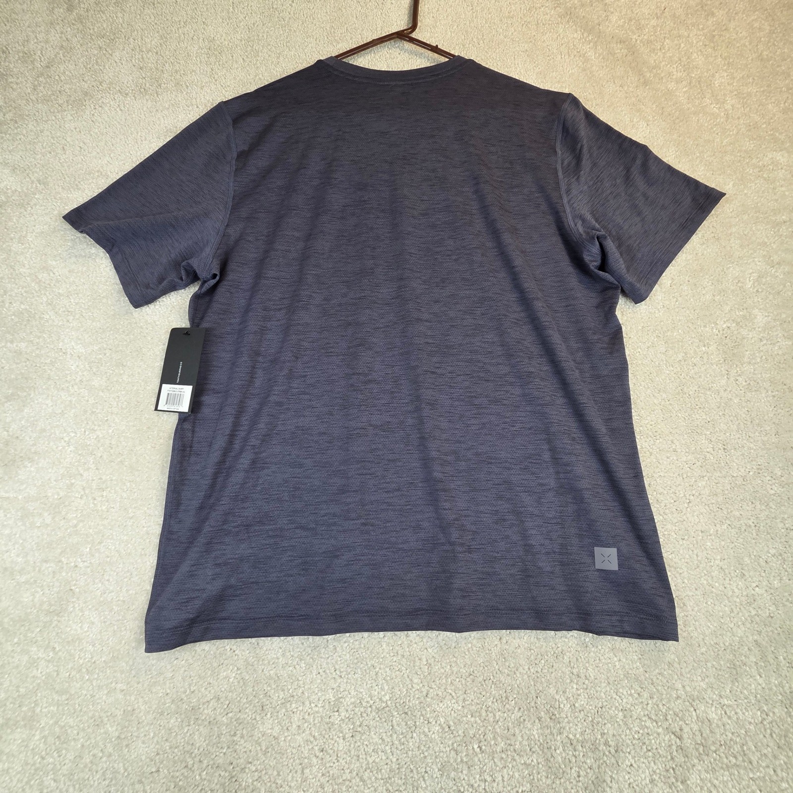 Ten Thousand Interval Shirt Mens XL Gray Lightweight Stretch Performance NWT gallery