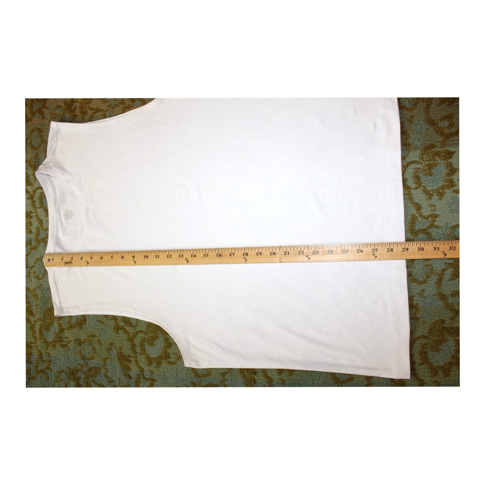 Alo Yoga Triumph Muscle White men's Tank Size XL Soft Jersey Fabric lightweight gallery