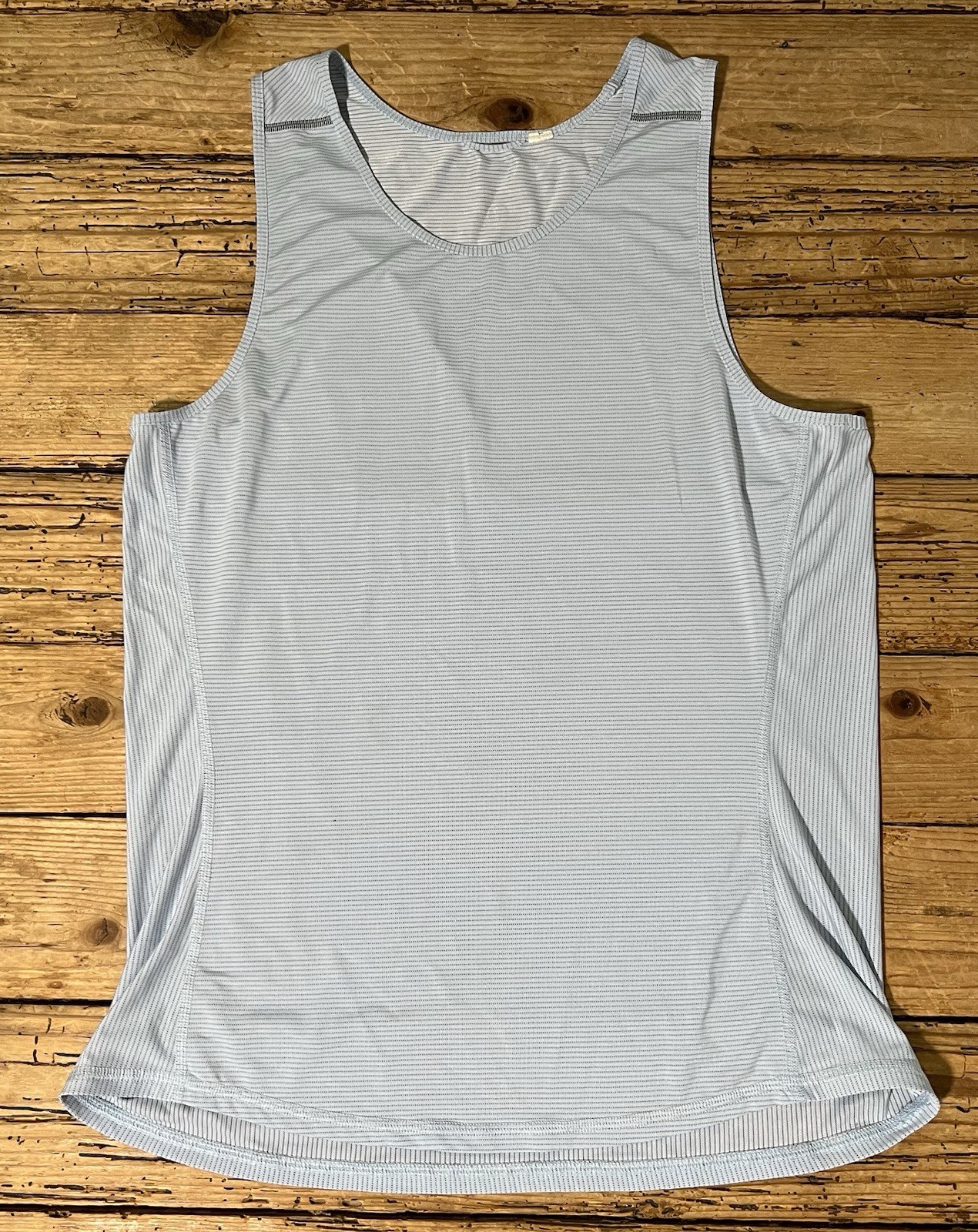 Lululemon Men’s Size S Heathered Ice Blue Open Air Tank gallery