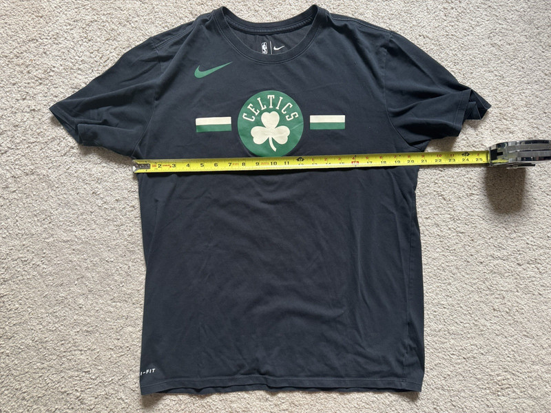Boston Celtics Nike Athletic Cut Dri-Fit Shirt - Black (Men’s Large) gallery