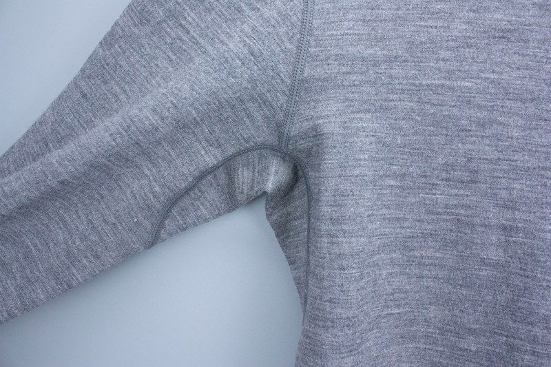 ISOBAA Mens Long Sleeve Base Layer Grey Smoke 100% Merino Wool Size S Thermal gallery