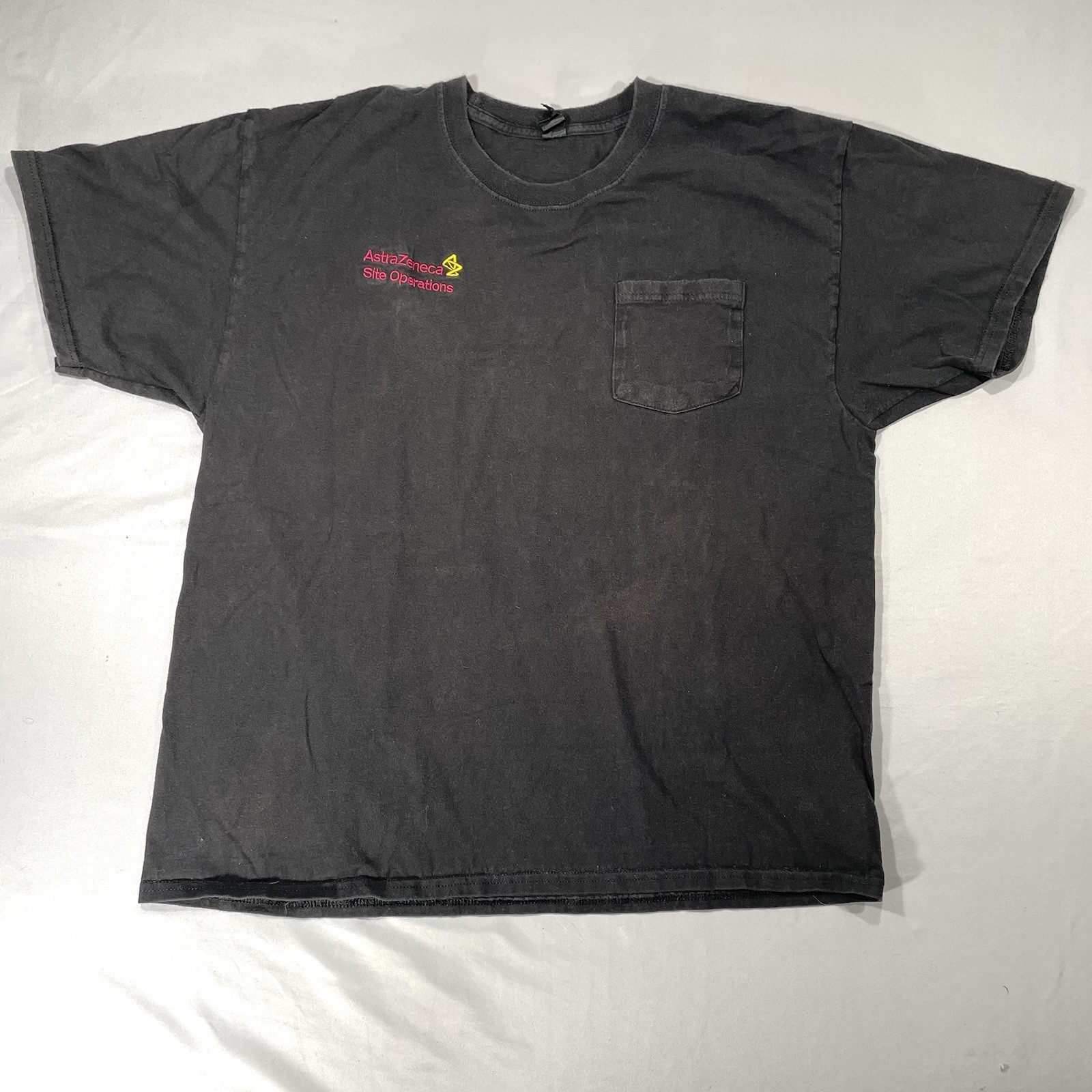 Astrazeneca Site Operations Company Issue Pocket T-Shirt XL, Faded Black gallery