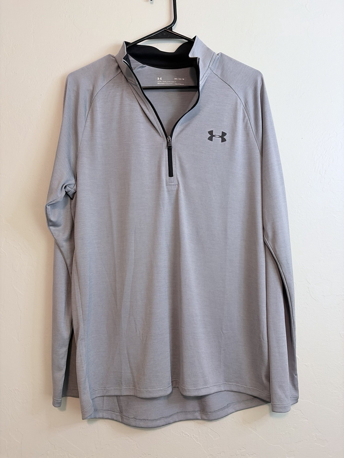 Under Armour HeatGear Men's M Gray Solid 1/4 Zip Mock Neck Loose Pullover gallery