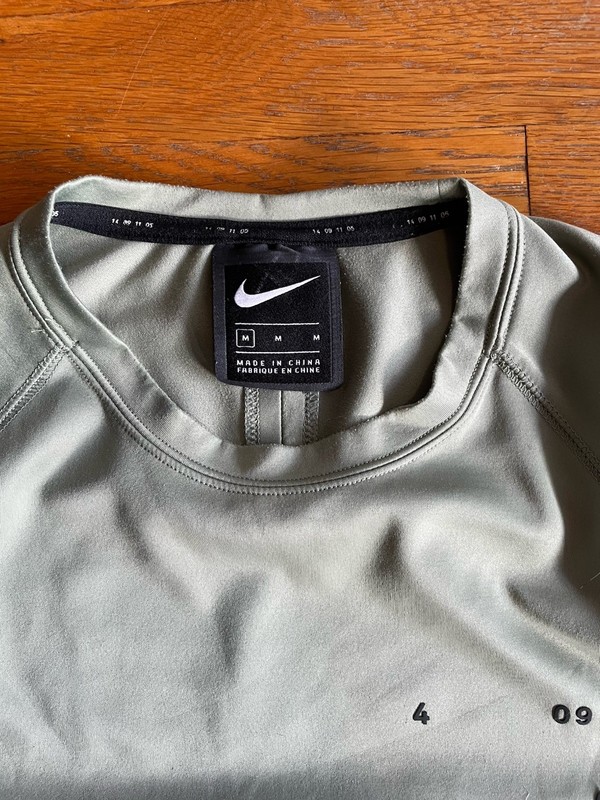 Nike Tech Pack Shirt Men M Bonded Jade Stone Black BV4441-371 Short Sleeve gallery