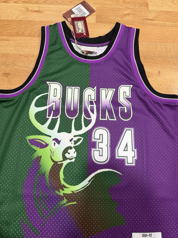 Mitchell & Ness Ray Allen 1996-97 Milwaukee Bucks Split Swingman Jersey M NWT gallery