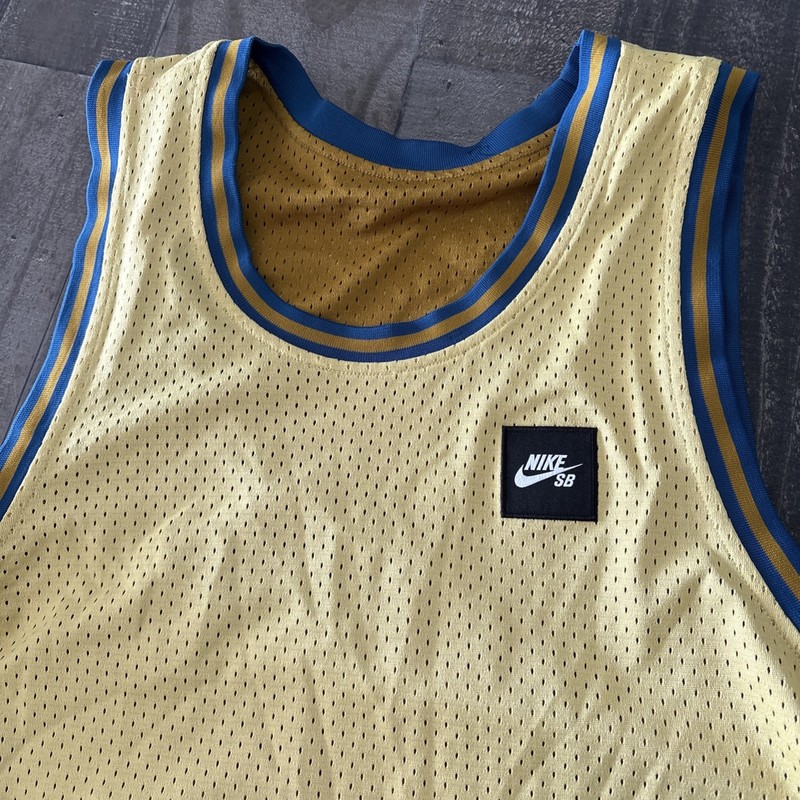 New Nike SB Skateboarding Reversible Basketball Skate Jersey Yellow Size Small gallery