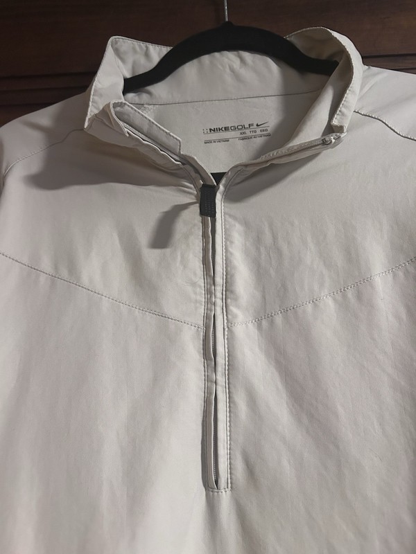 Nike Golf Men’s XXL ¼-Zip Pullover – Light Tan/Beige Wind/Performance Layer gallery
