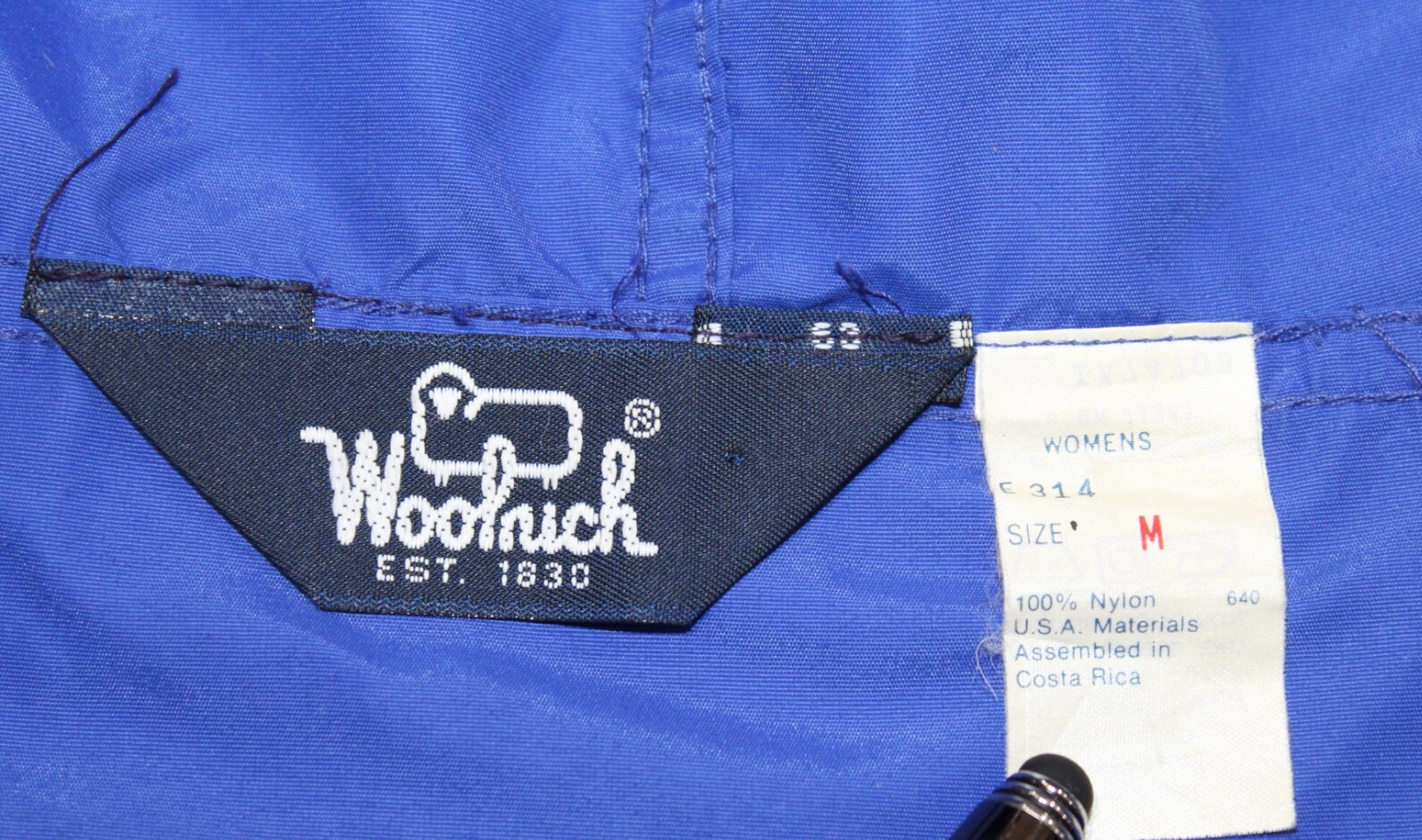 Vintage Woolrich Jacket Mens Large Blue Pullover Anorak Windbreaker Hooded Adult gallery
