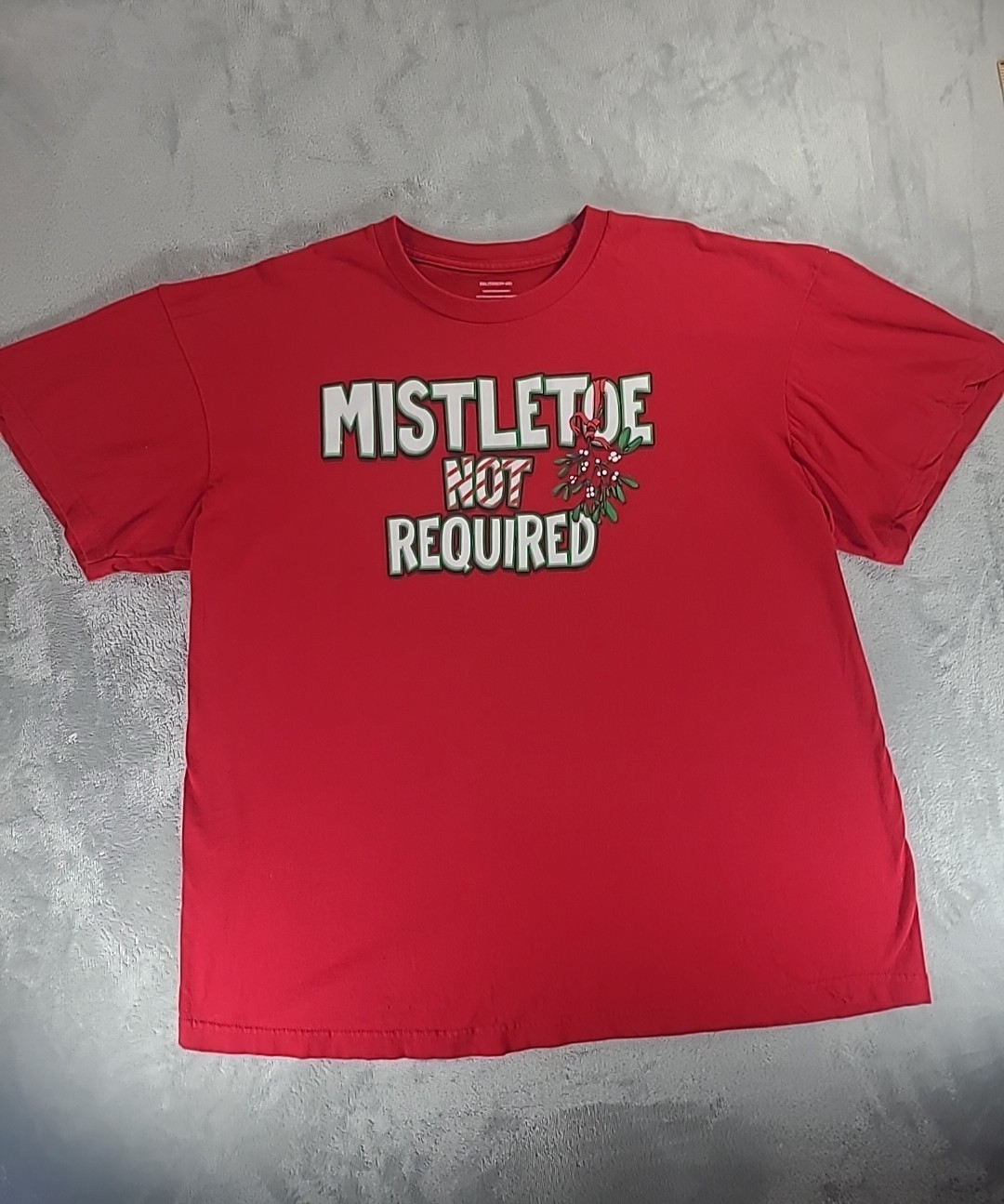 Mistletoe Not Required Holiday Tshirt Red Short Sleeve Sz 2XL (50-52) Christmas gallery