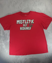 Mistletoe Not Required Holiday Tshirt Red Short Sleeve Sz 2XL (50-52) Christmas
