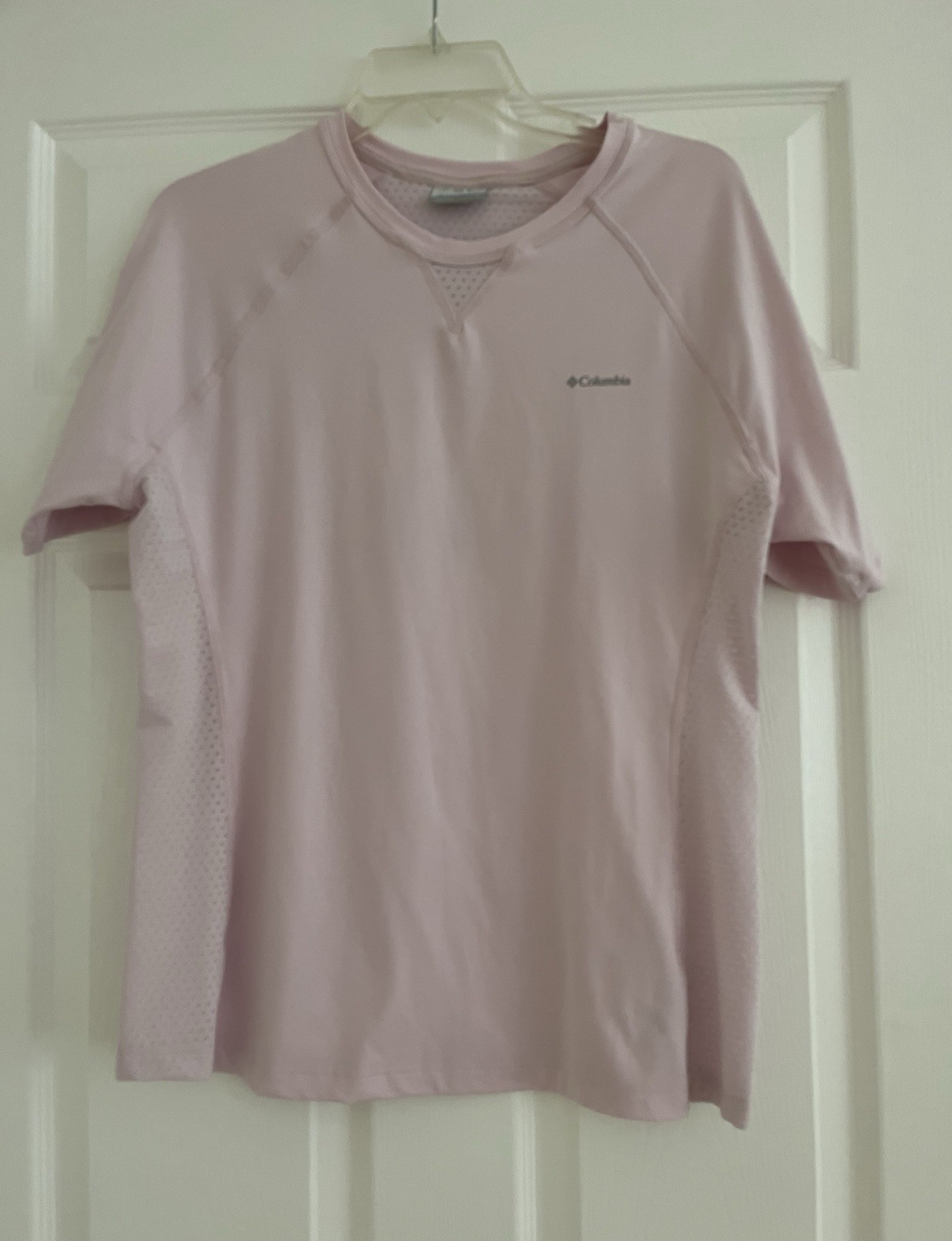 Columbia Men's Polyester Breathable Crew Neck T-Shirt Pink Solid Logo Size L gallery