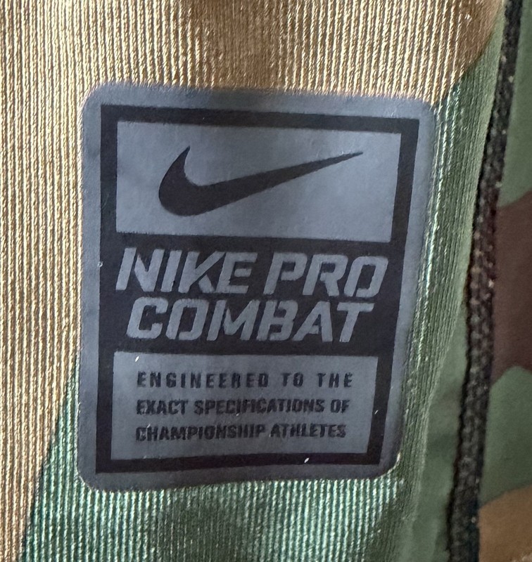 Nike Pro Combat Hypercool Woodland Camo Shirt Men's XL Fitted Dri-Fit Athletic gallery