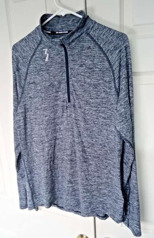 361 Degrees Men Small Gray Heather Pullover 1/4 Zip Performance Adult gallery