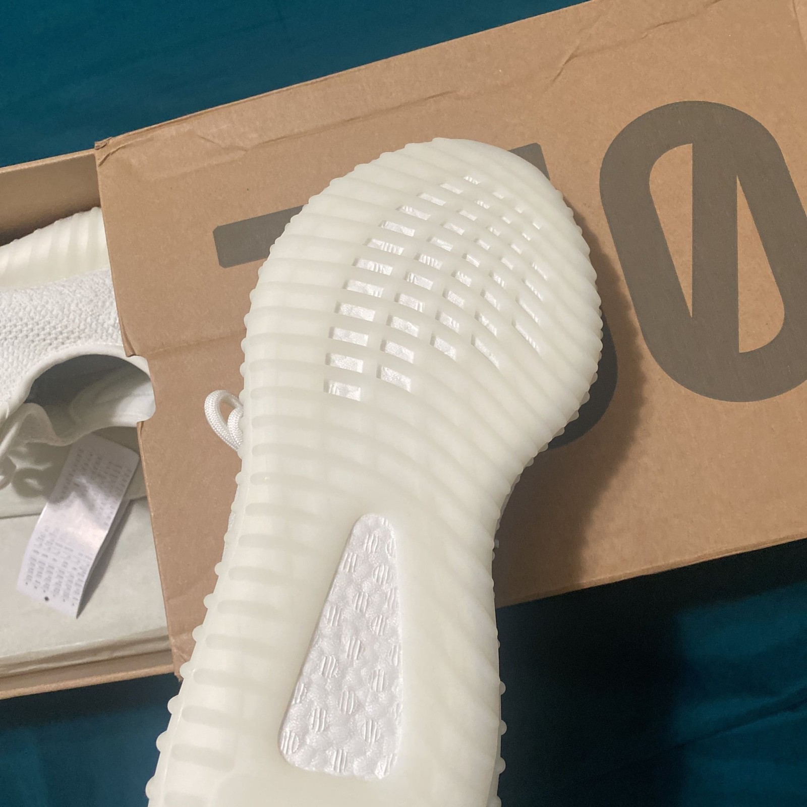 Adidas Yeezy Boost 350 V2 Cream White Sneakers gallery