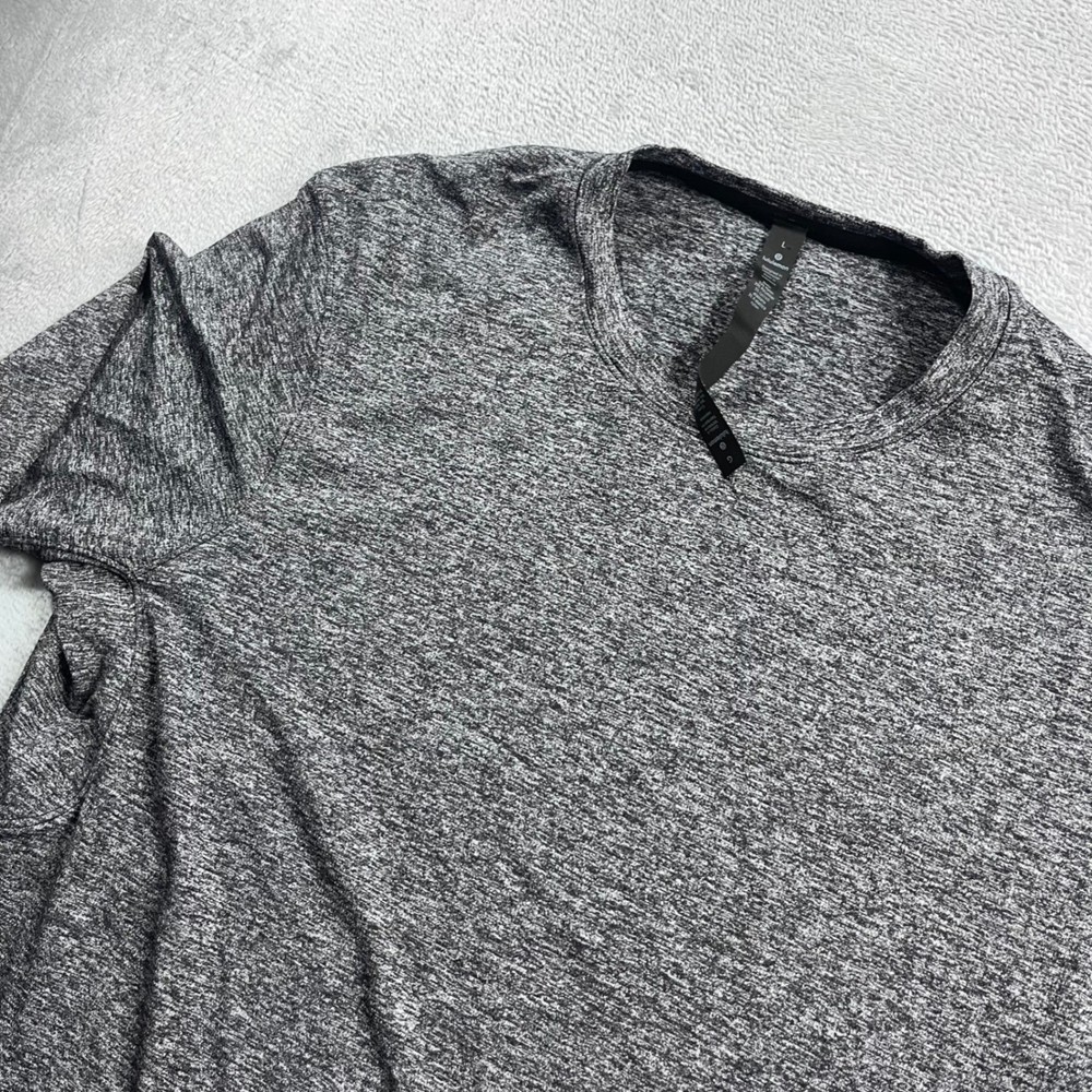 Lululemon Metal Vent Tech Long Sleeve Shirt Mens Large Heathered Grey Black L