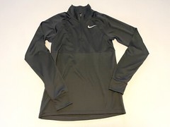 Nike Dri-Fit Men’s S Cool Gray Racer Half-Zip Long Sleeve Running Top 648588-060