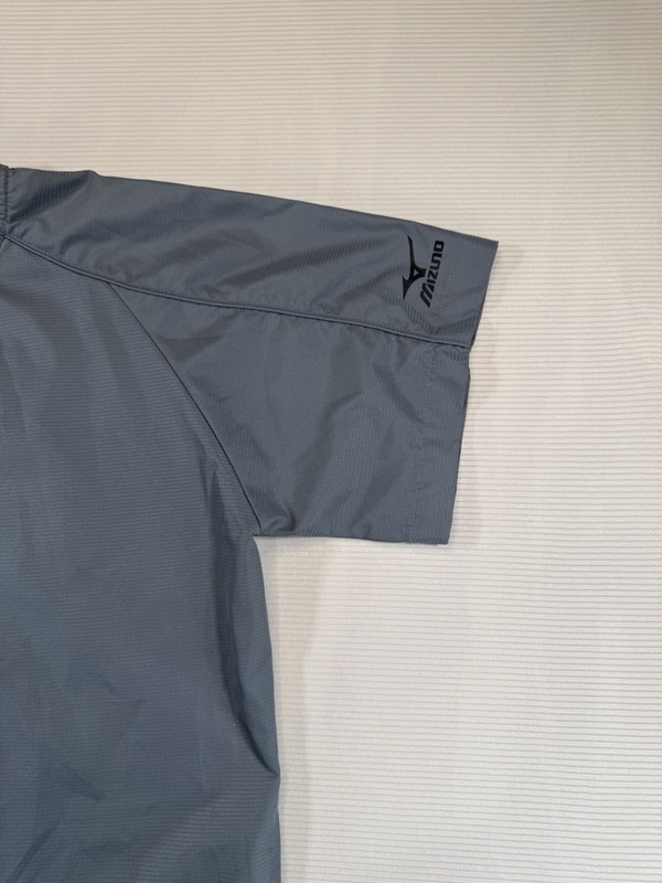 Mizuno Performance Half Zip Pullover Gray Short Sleeve Athletic Shirt gallery