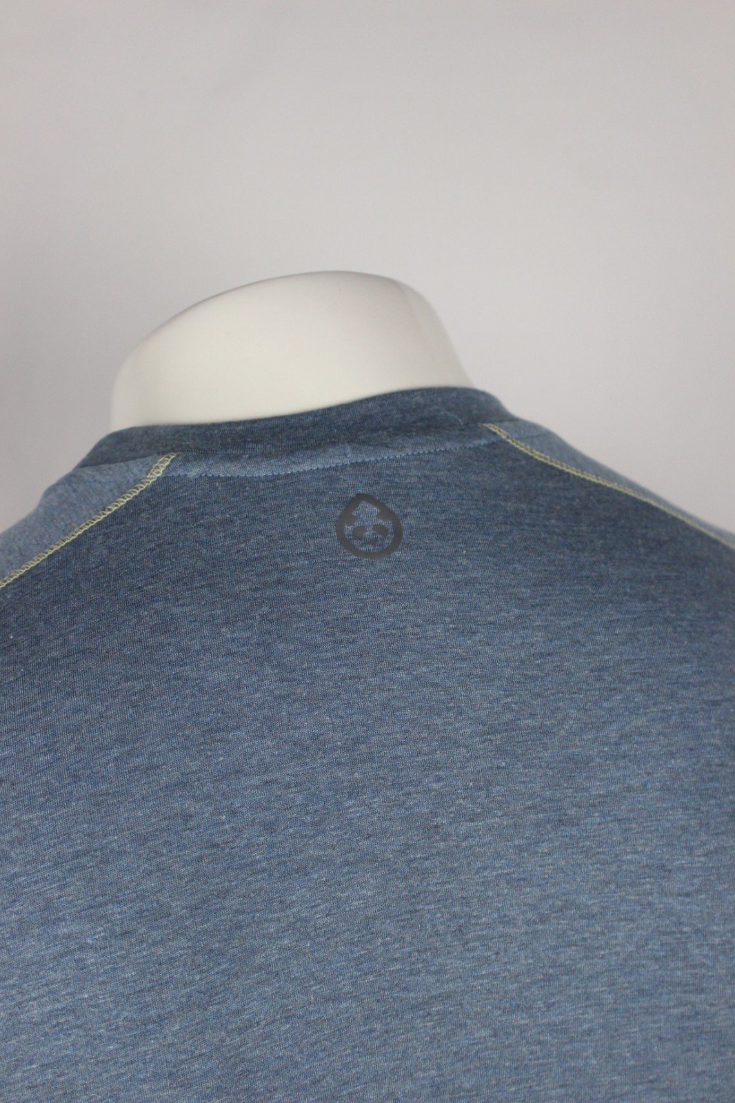 Tasc Men's Recess Tech Tee Short Sleeve T Shirt S Small Indigo Heather Bamboo gallery