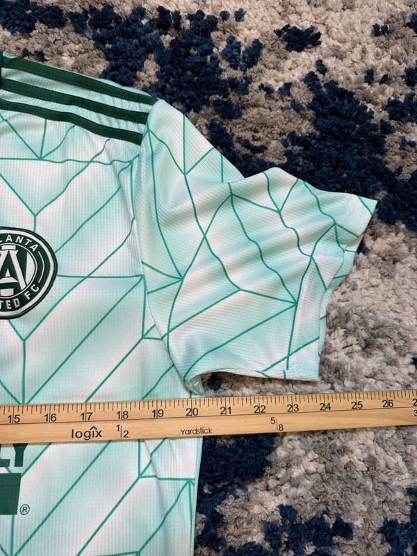 Adidas Atlanta United FC Smitty 21 Soccer Jersey Size Large gallery