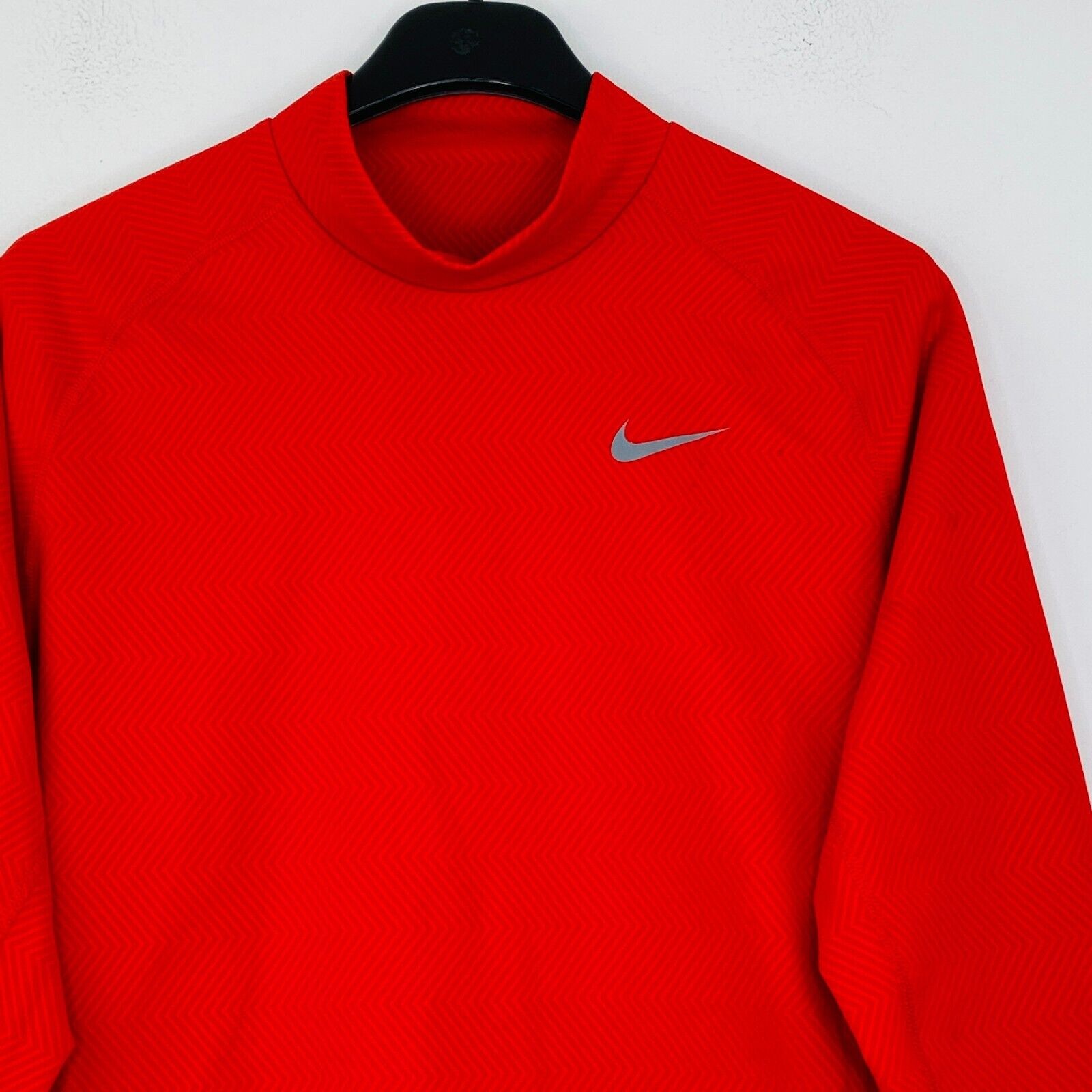 Nike Men's Large Shirt Red Chevron Dri-Fit Long Sleeve High Neck Flaw BA17 gallery