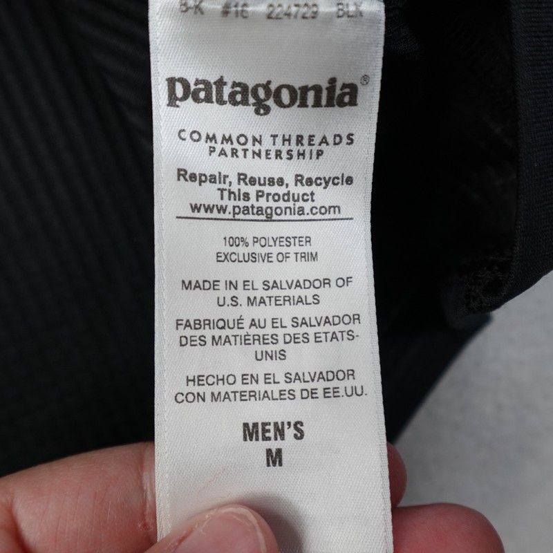 Patagonia Capilene Midweight Crew Base Layer Shirt Mens Medium Black Polartec gallery