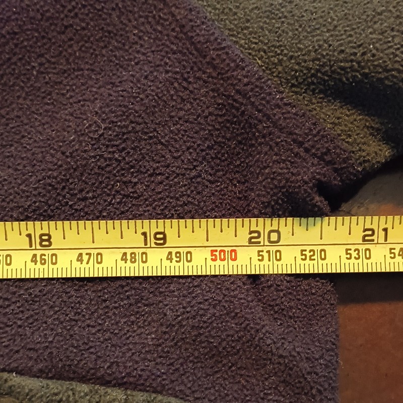 Under Armour Reversible 1/2 Zip Pullover Camo & Olive (See Measurements) gallery