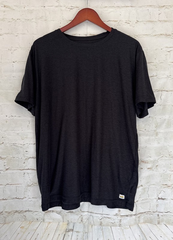 Vuori Men’s Strato Tech Tee - V126 - Chercoal Heather - XL gallery